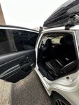    Toyota Prius Alpha 2015 , 2000000 , 