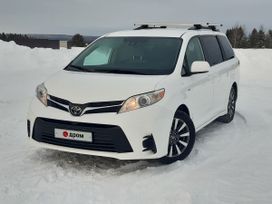    Toyota Sienna 2019 , 4200000 , 