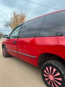    Plymouth Voyager 2000 , 320000 , 