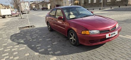  Mitsubishi Mirage 2000 , 320000 , 