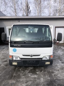   Nissan Atlas 2005 , 950000 , 