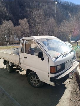   Toyota Lite Ace 1990 , 400000 , 