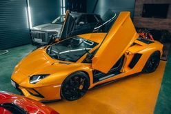   Aventador 2013