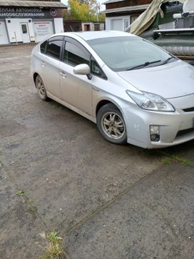  Toyota Prius 2011 , 900000 , 