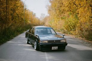  Toyota Mark II 1987 , 1700000 , 