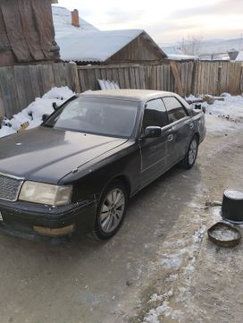  Toyota Crown 1997 , 300000 , 