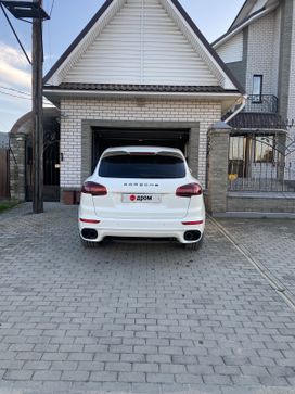 SUV   Porsche Cayenne 2010 , 2890000 , 