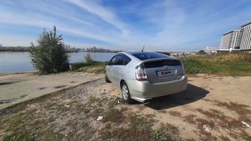  Toyota Prius 2005 , 700000 , 