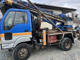 -  Isuzu Elf 1995 , 5500000 , 