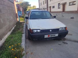  3  Nissan Sunny 1989 , 180000 , 