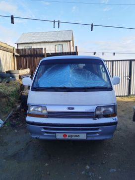    Toyota Hiace 1996 , 635000 , -