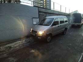    Toyota Town Ace Noah 1999 , 630000 , 