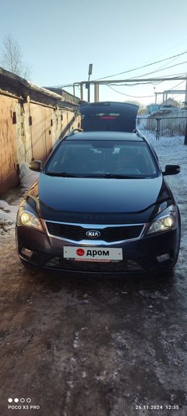  Kia Ceed 2011 , 900000 , 