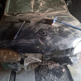 3  Nissan March 2000 , 120000 ,  