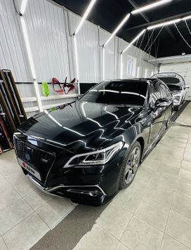  Toyota Crown 2018 , 4400000 , 