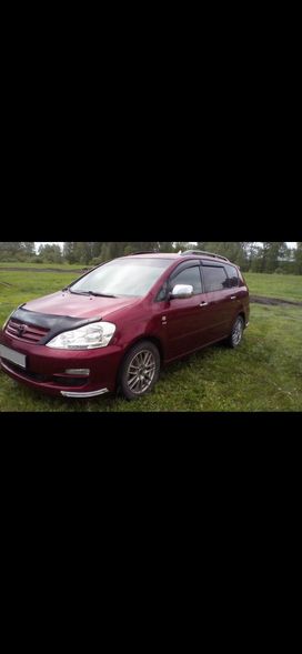    Toyota Avensis Verso 2004 , 1180000 , 