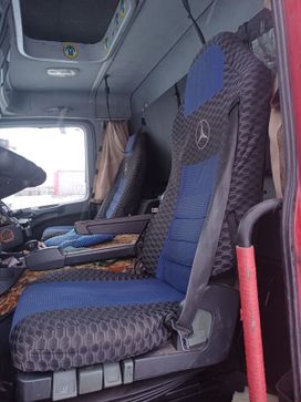    Mercedes-Benz Actros 2006 , 4000000 , 