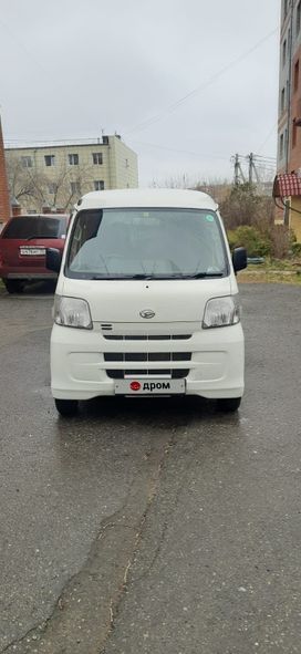    Daihatsu Hijet 2017 , 670000 , 