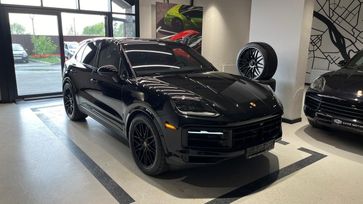 SUV   Porsche Cayenne 2023 , 18900000 , 