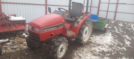 - Mitsubishi MT205 2012 , 750000 , 