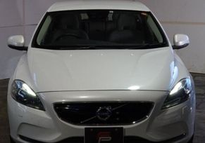  Volvo V40 2015 , 1050000 , 