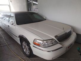  Lincoln Town Car 2004 , 550000 , 