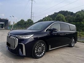    Voyah Dream 2022 , 3718000 ,  