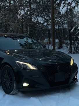  Toyota Crown 2017 , 2785000 , 