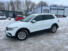 SUV   Volkswagen Tiguan 2021 , 2870000 , 