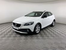  V40 2017