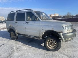 SUV     2005 , 300000 , -