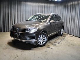 SUV   Volkswagen Touareg 2015 , 2473000 , 