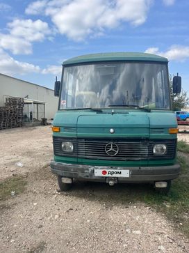   Mercedes-Benz 309D 1986 , 400000 , 