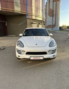 SUV   Porsche Cayenne 2013 , 2490000 , 