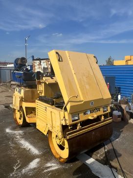  Komatsu JV25CW-2 2012 , 2050000 , 