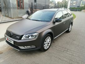  Volkswagen Passat 2012 , 1100000 , 