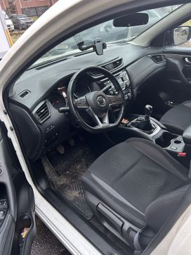 SUV   Nissan Qashqai 2019 , 1950000 , 