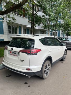 SUV   Toyota RAV4 2016 , 2699000 , 