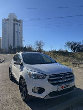 SUV   Ford Escape 2017 , 1940000 , 