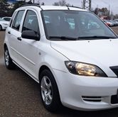  Mazda2 2004