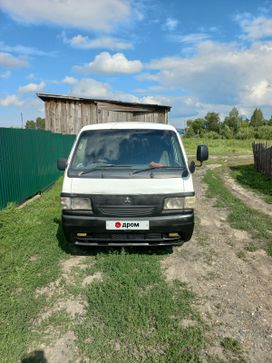    Mazda Bongo Brawny 2002 , 235000 , 