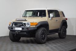 - FJ Cruiser 2014