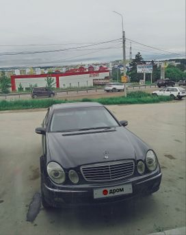  Mercedes-Benz E-Class 2002 , 990000 , 