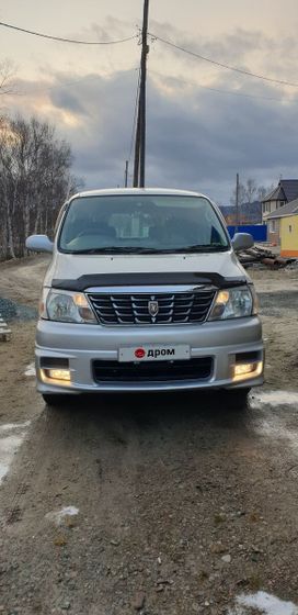    Toyota Grand Hiace 2002 , 1220000 , 