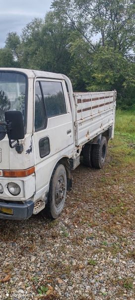   Nissan Atlas 1989 , 900000 , 