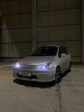    Toyota Corolla Spacio 2000 , 460000 , 