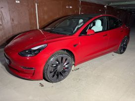  Tesla Model 3 2021 , 4500000 , 