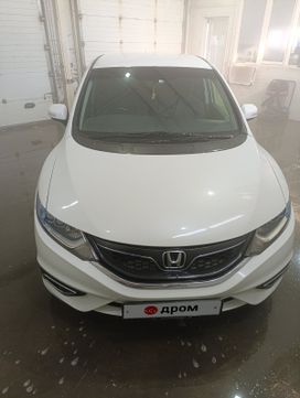    Honda Jade 2015 , 1400000 , 