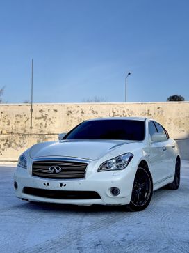  Infiniti Q70 2014 , 1240000 , 