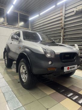  3  Isuzu VehiCross 1997 , 1800000 , 